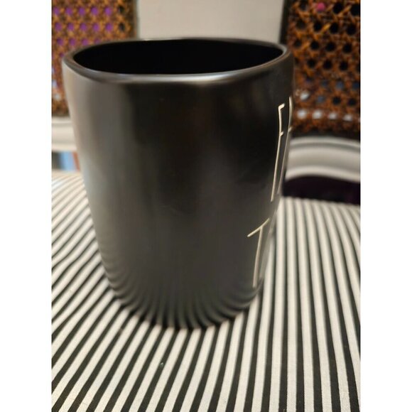 NWT Rae Dunn Fangtastic Vampire Halloween Mug Black 2021 - Picture 8 of 10